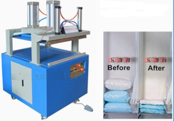 Pillow vacuum compress and packing machine